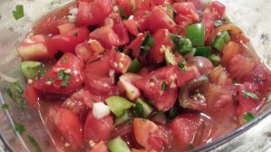 Too many garden tomatoes?  Make a fresh tomato SALSA!  (Photo Credit: Adroit Ideals)