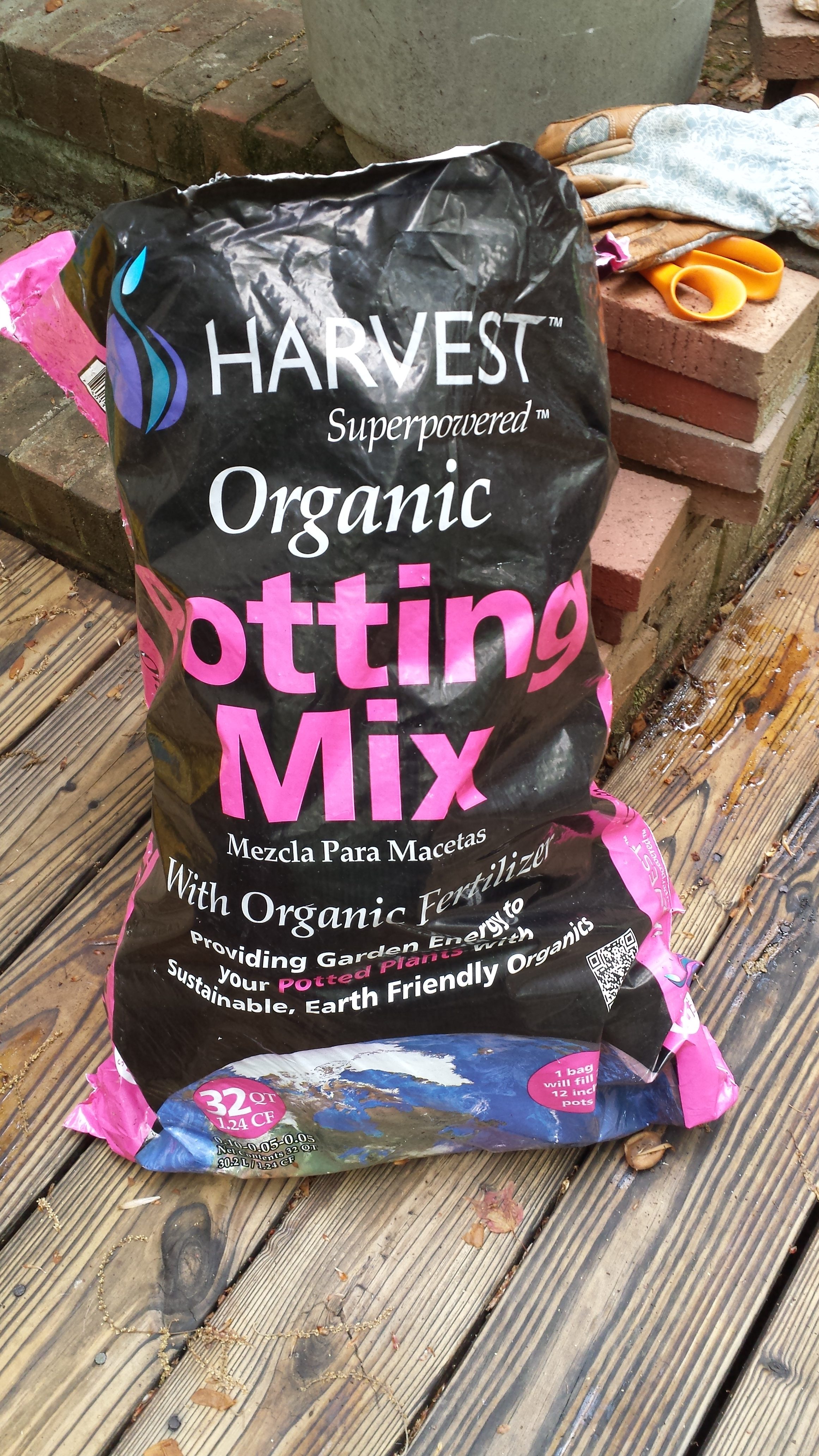 Organic potting soil